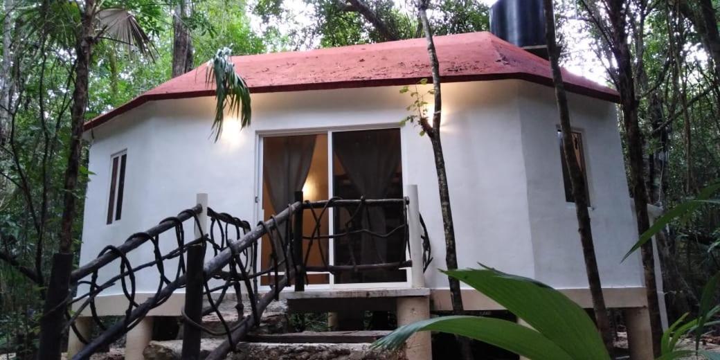 OYO Jolie Jungle Eco Hotel Leona Vicario Esterno foto